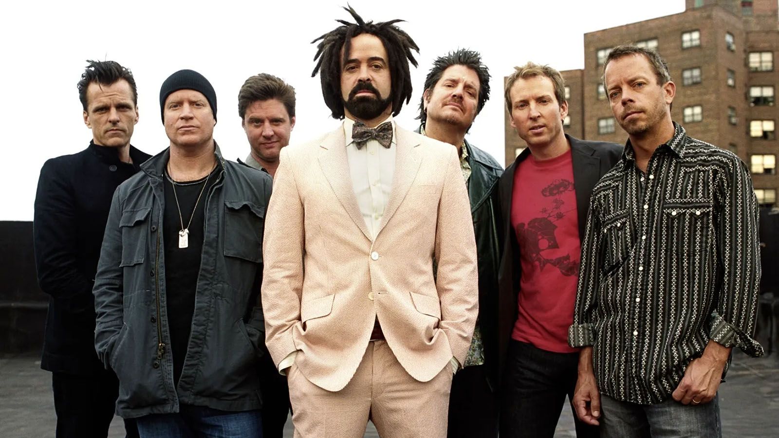 Counting Crows will be joined by Dashboard Confessional during a summer tour.
