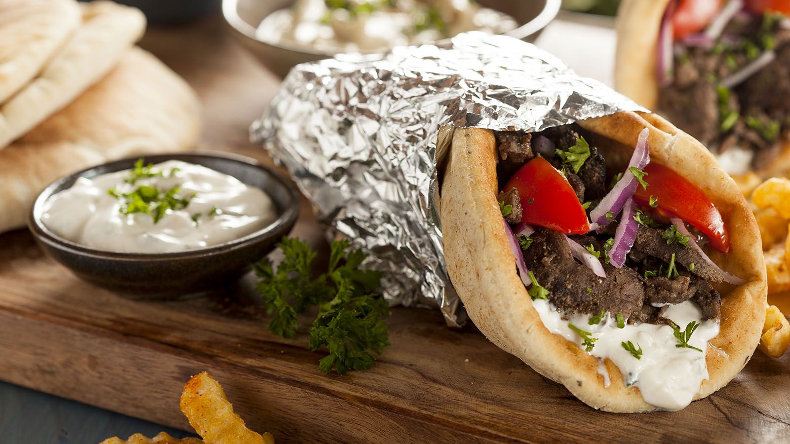 A new spot to grab a gyro will soon join the Fort Wayne scene.